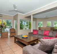 The Villas Palm Cove - Accommodation Guide