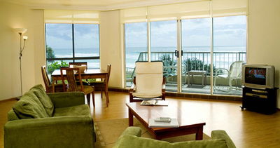 Foreshore Apartments, Mermaid Beach - Accommodation Guide 8