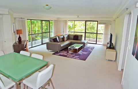 Gemini Court Holiday Apartments - Accommodation Asia 1