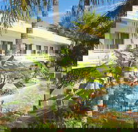 Silvester Palms Holiday Apartments - Accommodation Guide