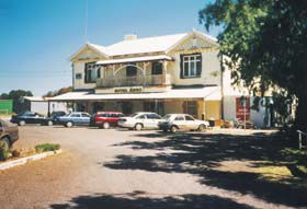 Arno Bay Hotel Motel - Accommodation Asia 0