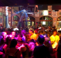 Newport Hotel - Accommodation China