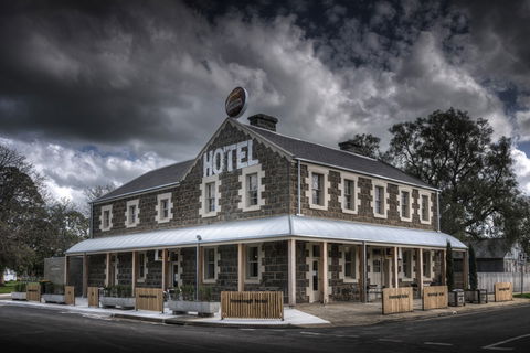 Inverleigh Hotel - Accommodation China 0
