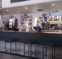 Settlers Hotel - Accommodation Guide