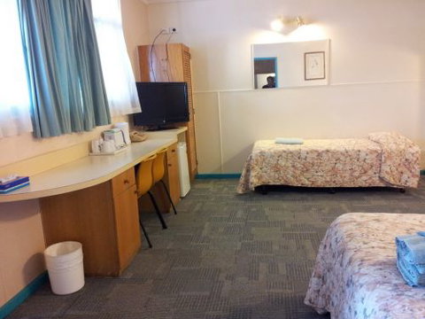 Charlton Motel - Accommodation Asia 1