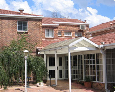 Golden Age Motor Inn - Accommodation Guide 5