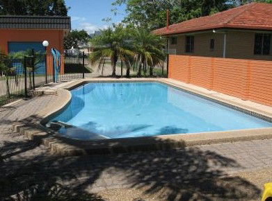 Alloway QLD Accommodation China