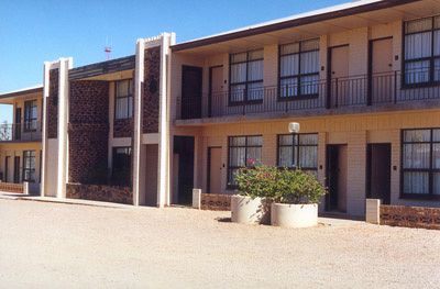 Opal Inn Hotel Motel And Tourist Park - Accommodation Asia 2