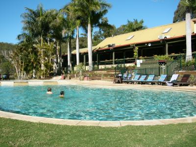 Advancetown QLD Accommodation China