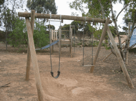 John Eyre Motel - Accommodation Guide 2