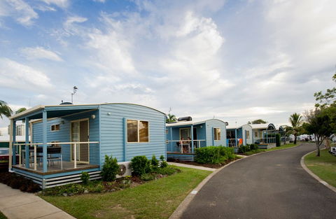 Cotton Tree Holiday Park - Accommodation China 0