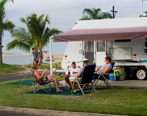Cotton Tree Holiday Park - Accommodation China 2