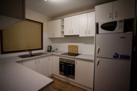 Millies Guesthouse & Serviced Apartments - Accommodation Guide 1