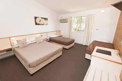 Country Comfort Gin Gin Wild Scotsman - Accommodation Asia 5