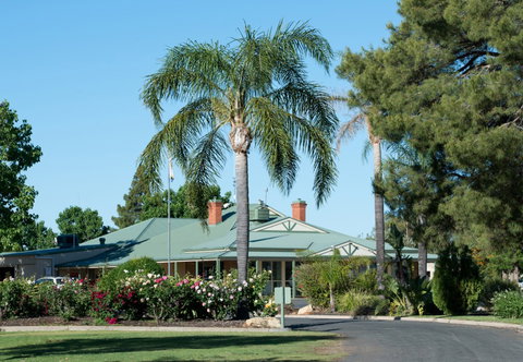 Berri Riverside Caravan Park - Accommodation Guide 1