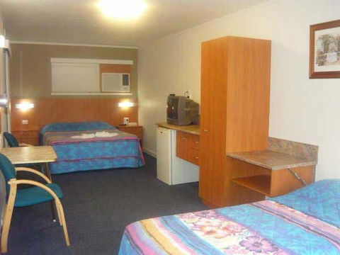 Motel Monaco - Accommodation China 0