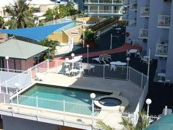 Cullen Bay NT Accommodation China
