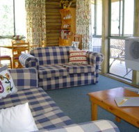 Myrtle Creek Cottages - Accommodation China