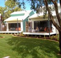 Footprints Preston Beach - Accommodation Guide