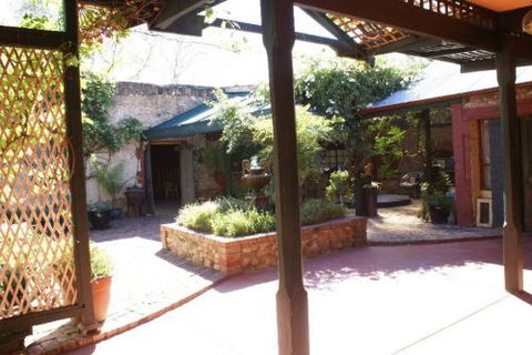 Eagle Foundry B & B - Accommodation Guide 5