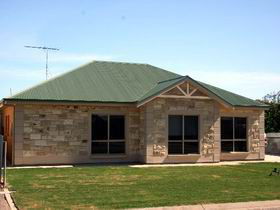 Juno Court Holiday Retreat - Accommodation Asia 0
