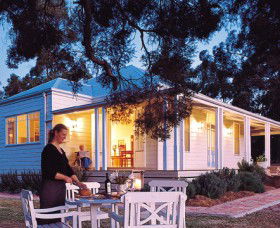 Olney NSW Accommodation China