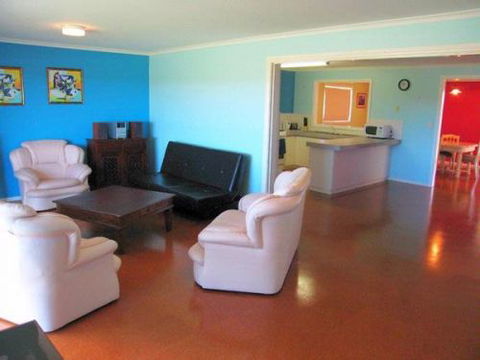 Lancelin Accommodation Service - Accommodation Guide 1