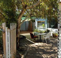 Carnarvon Caravan Park - Accommodation Guide