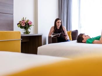 Novotel Sydney Central - Accommodation Guide 57