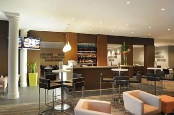 Novotel Sydney Central - Accommodation Guide 68