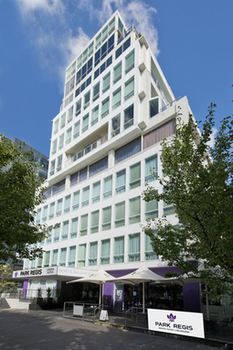 Park Regis Griffin Suites - Accommodation Asia 8