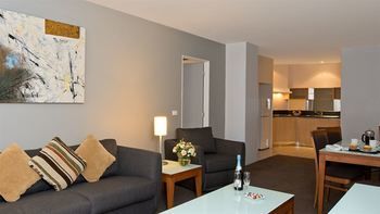 Park Regis Griffin Suites - Accommodation Asia 13