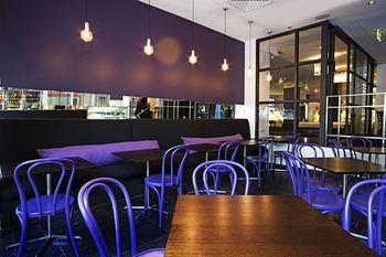 Park Regis Griffin Suites - Accommodation Asia 21