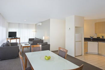 Park Regis Griffin Suites - Accommodation Asia 23