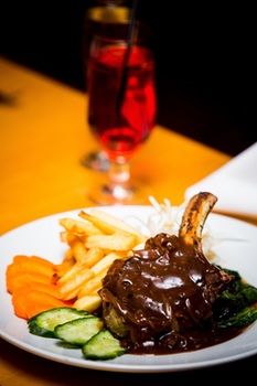 Sandown Regency - Accommodation Guide 20