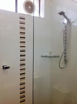 Sandown Regency - Accommodation Guide 29