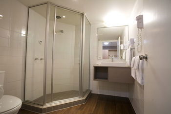 Ibis Melbourne Hotel And Apartments - Accommodation China 12