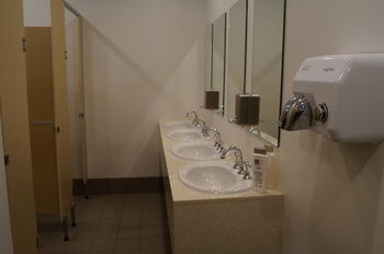 Maze Backpackers - Accommodation Asia 20