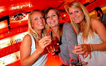 Base Backpackers Melbourne Hostel - Accommodation China 18