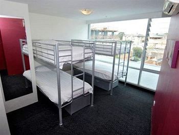 Base Backpackers Melbourne Hostel - Accommodation China 28
