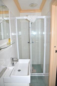 Northshore Hotel - Accommodation Asia 9