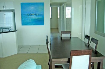 Peninsular Beachfront Resort - Accommodation China 36