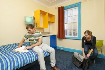 Jolly Swagman Backpackers - Accommodation Guide 14