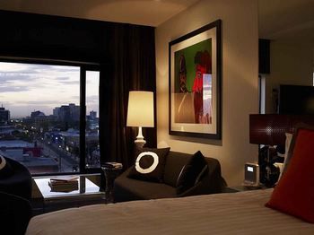 Art Series - The Cullen - Accommodation China 23