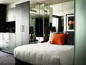 Art Series - The Cullen - Accommodation China 26