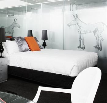 Art Series - The Cullen - Accommodation China 29