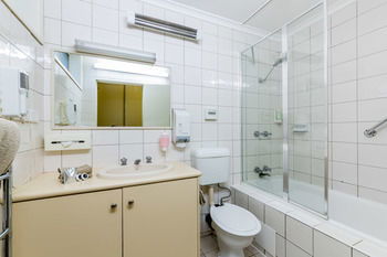 Best Western Melbourne's Princes Park Motor Inn - Accommodation China 50