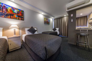 Best Western Melbourne's Princes Park Motor Inn - Accommodation China 55