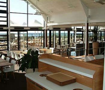 Caves Beachside Hotel - Accommodation Asia 11
