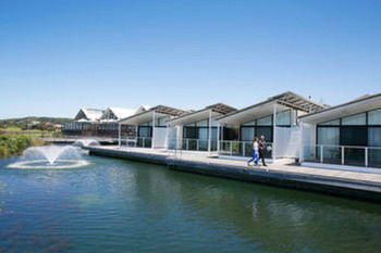 Caves Beachside Hotel - Accommodation Asia 16